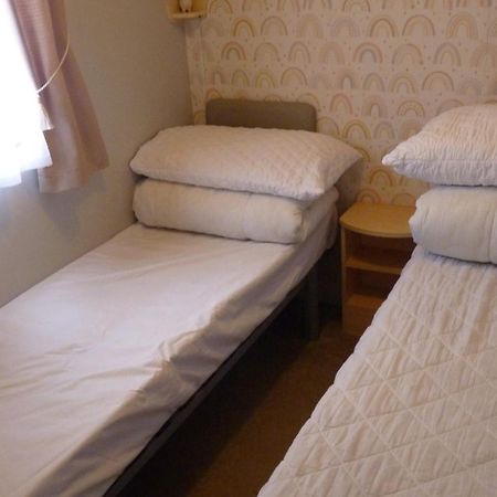 L&G Family Holidays 6 Berth Coral Beach Laura Familys Only And Lead Person Must Be Over 30 インゴールドメルズ エクステリア 写真